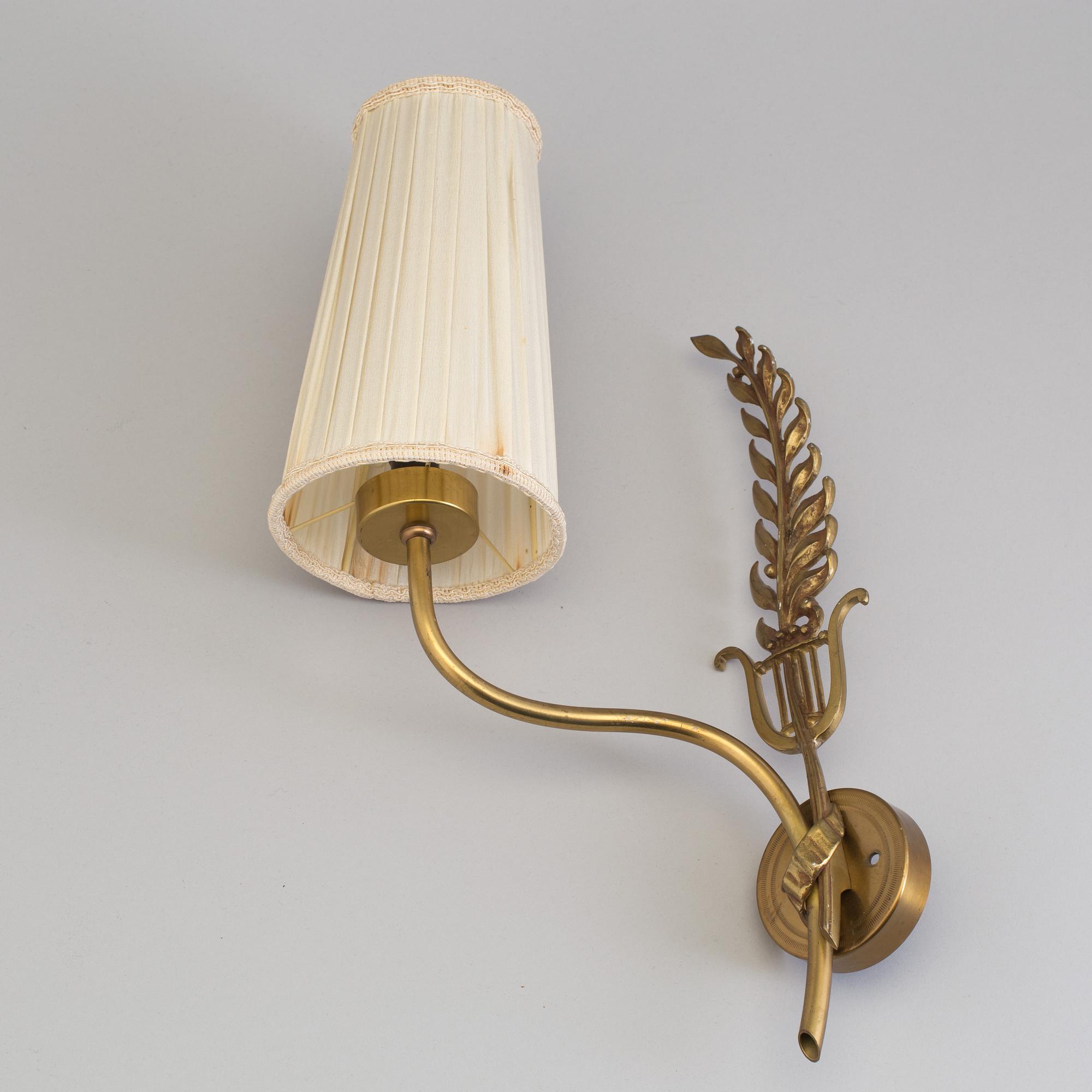 EINAR BÄCKSTRÖM, a pair of brass wall lights, Malmö, 1940's.