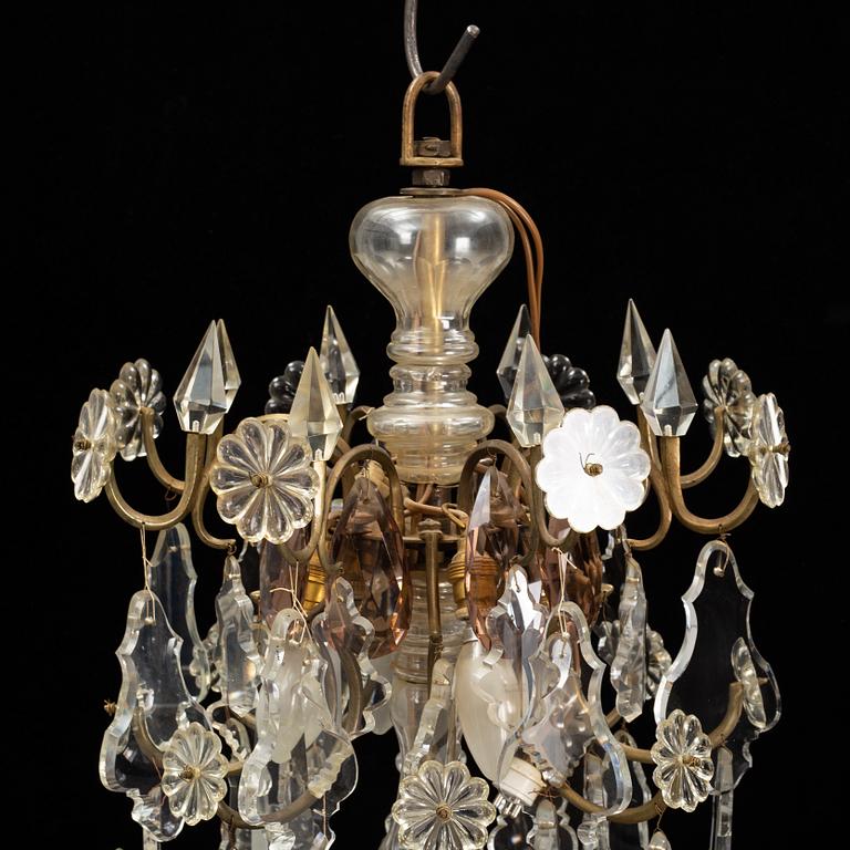 An early 20th Century chandelier.