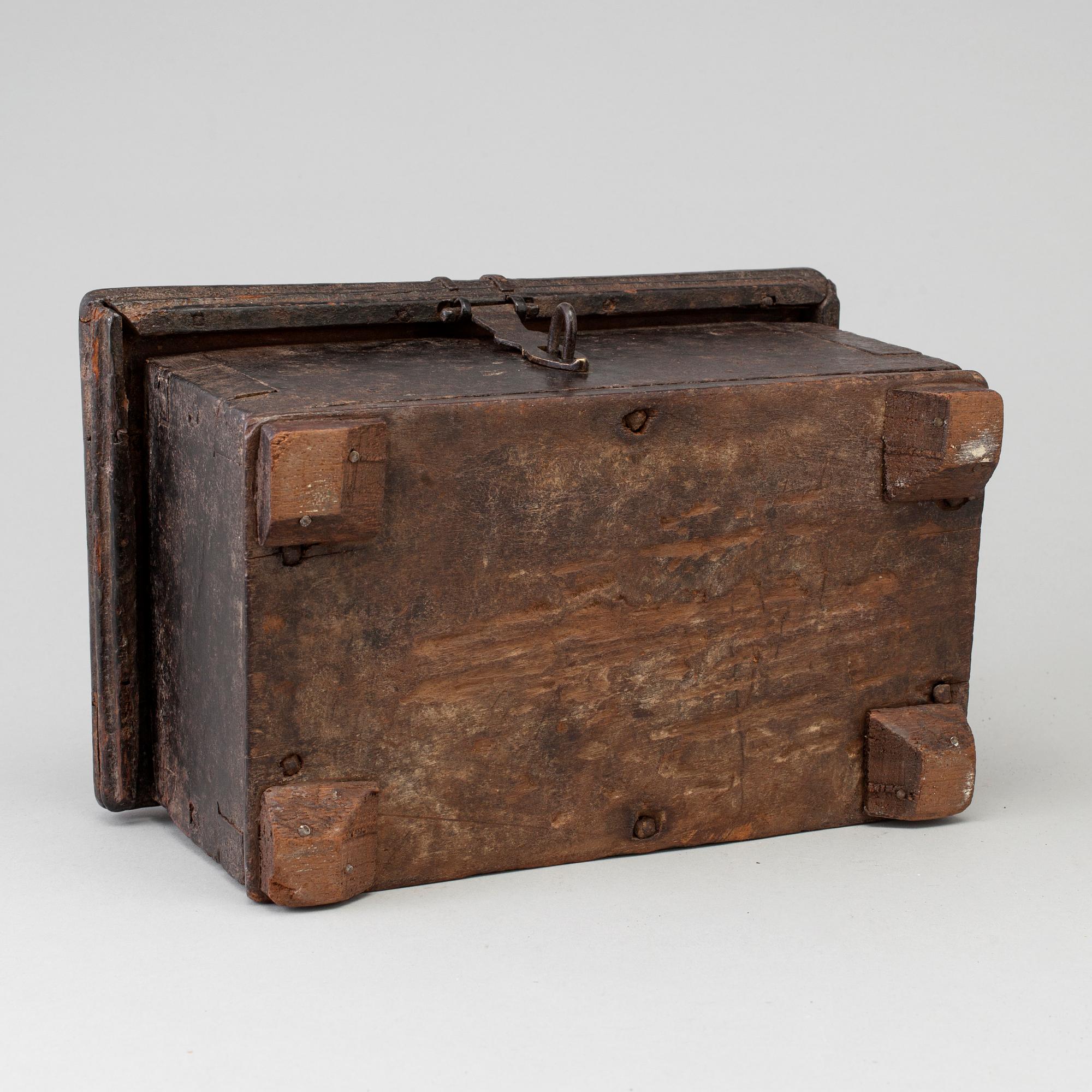 A 17th/18th century wooden box.