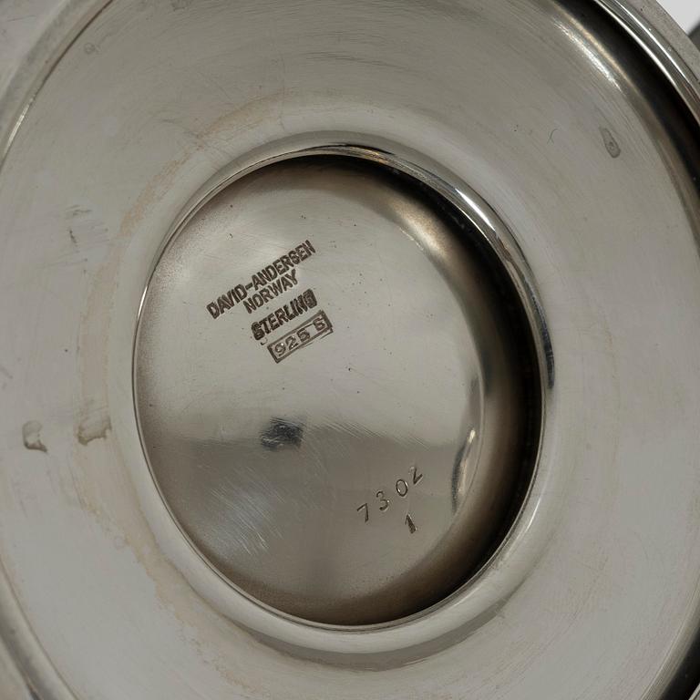 Kaffeservis, tre delar, sterling silver, design Harry Sørby, firma David Andersen, Norge.