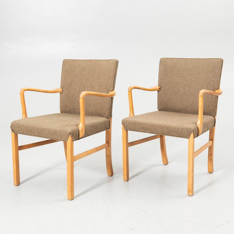 Ole Wanscher, Armchairs, 5, model “1752”, Fritz Hansen, 1940s.