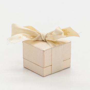 Jaana Lehtinen, sormus, 18K kultaa, A. Tillander, Helsinki 1994.