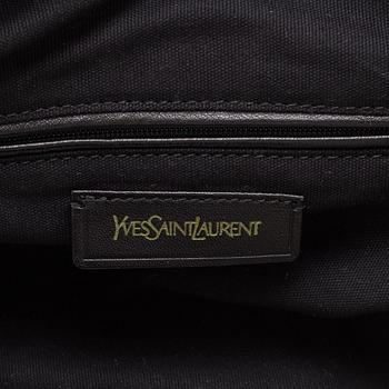 Yves Saint Laurent, top handle bag.