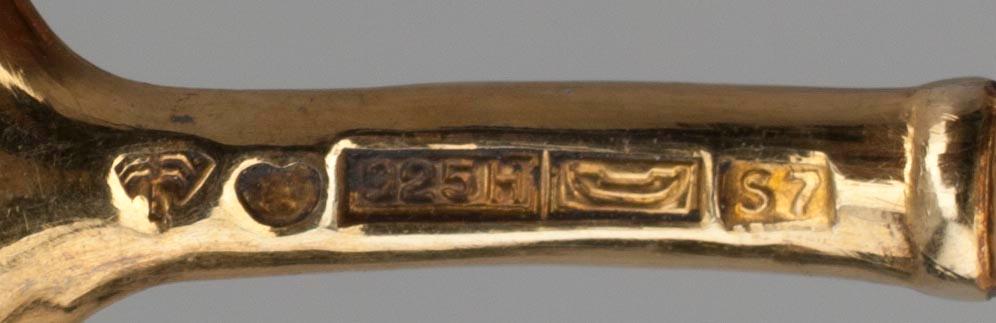 MOCKASKEDAR, 12 st, förgyllt silver 925 samt 916, Tillander, Helsingfors 1960-70-tal.