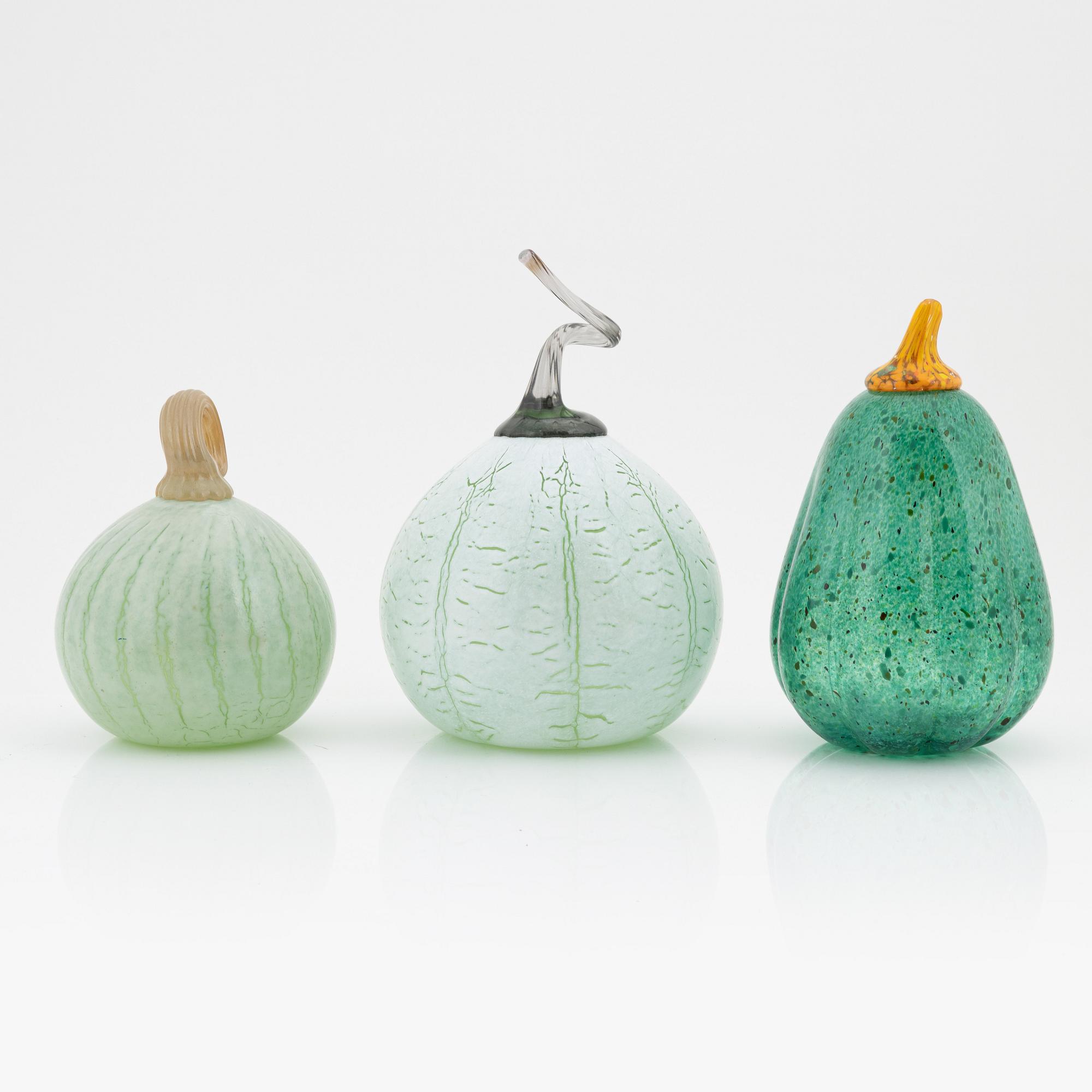 Skulpturer, 6 st, glas, bl.a. Gunnel Sahlin för Kosta Boda.