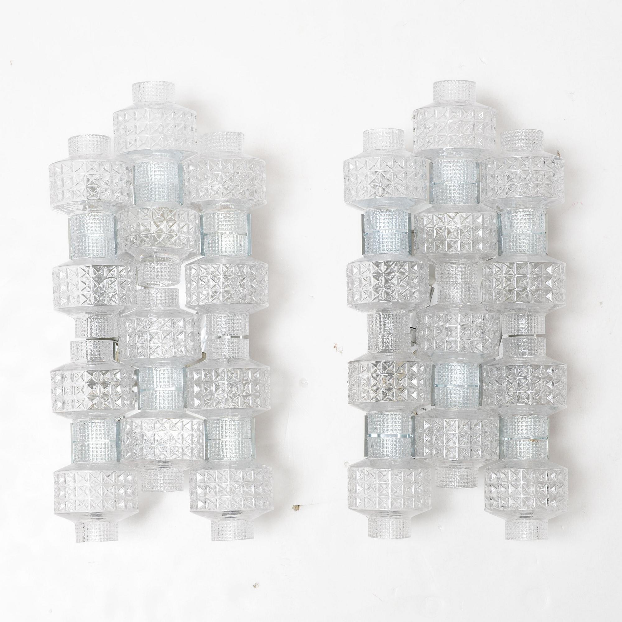 Gert Nyström, a pair of 'Festival' wall lamps, Fagerhults Belysning, second half of the 20th Century.