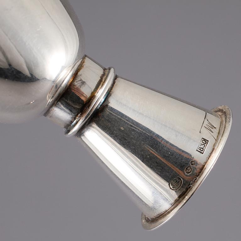 SUPKOPPAR, ett par, silver, Tapio Wirkkala, vikt 56 gram.