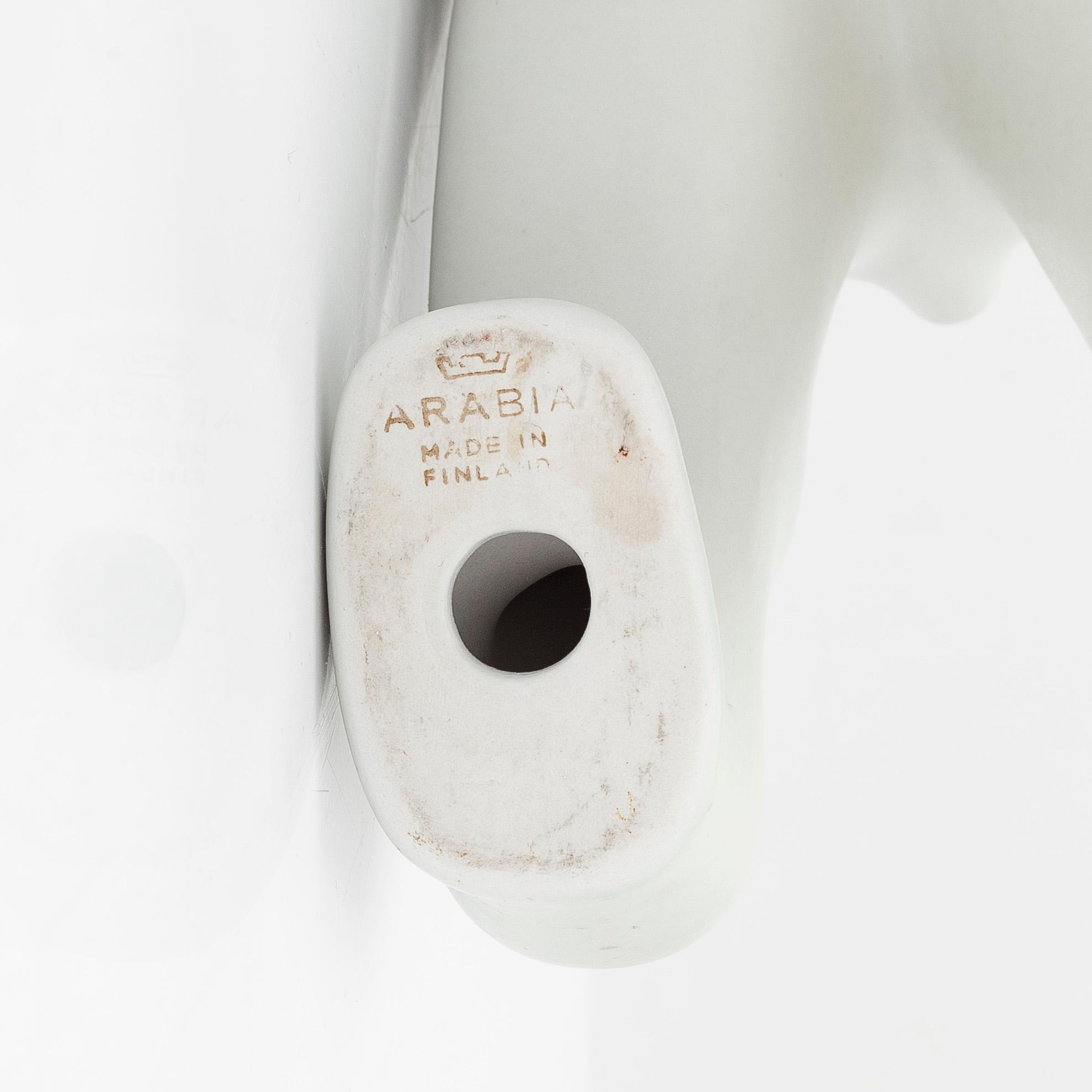 Skulptur, isbjörn, keramik, Arabia, 1960-tal.