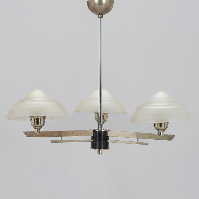 Paavo Tynell, a 1930s '3023/3' chandelier for Taito.