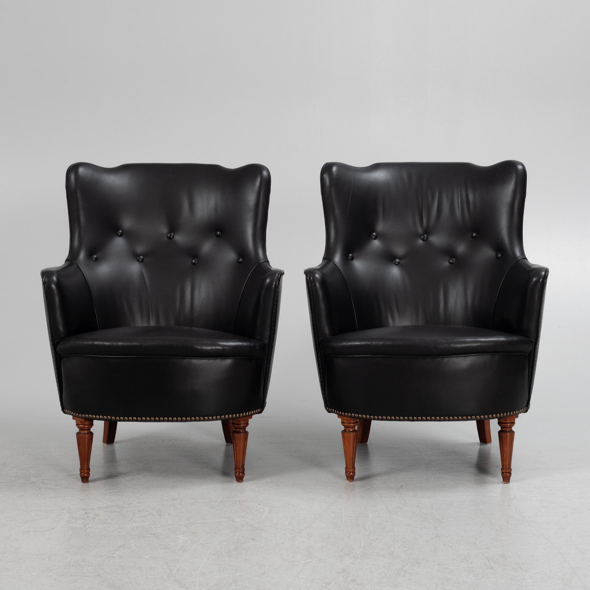 A pair of armchairs, second half of the 20th Century.
