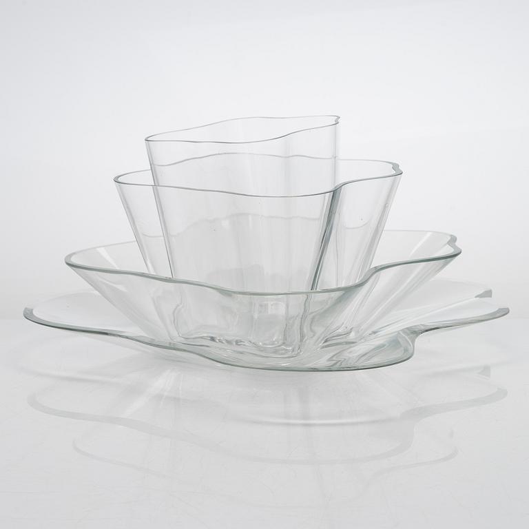Alvar Aalto, glasskulptur, "Aalto-blomman", 3+1 delar, signerade Alvar Aalto.
