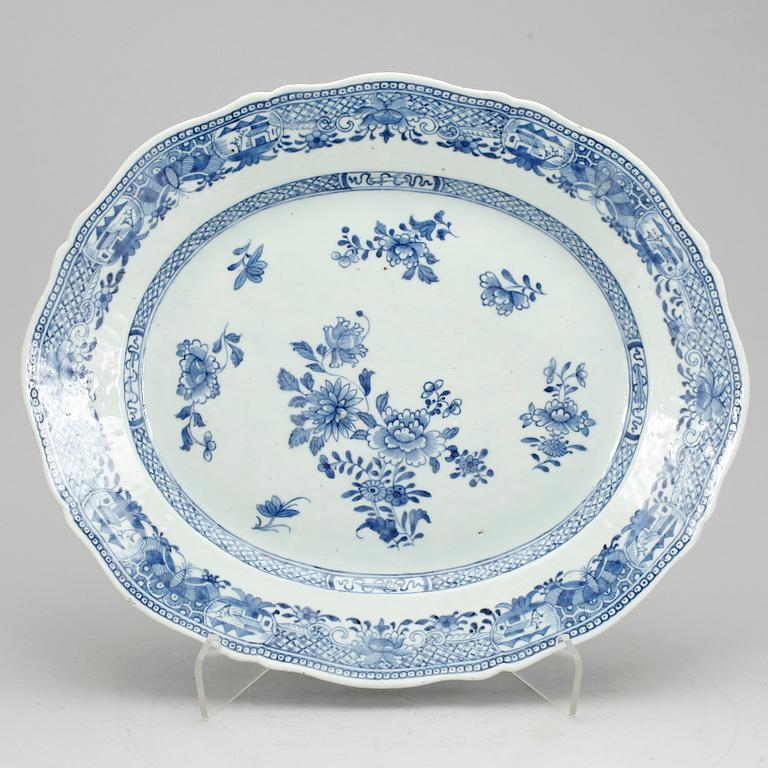 STEKFAT, porslin, Qianlong, Kina 1700-tal.