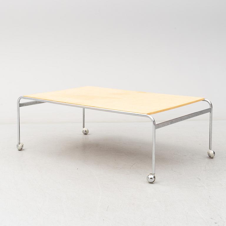 BRUNO MATHSSON, sofa table, "Karin",Mathsson international AB, Värnamo. Late 20th century.