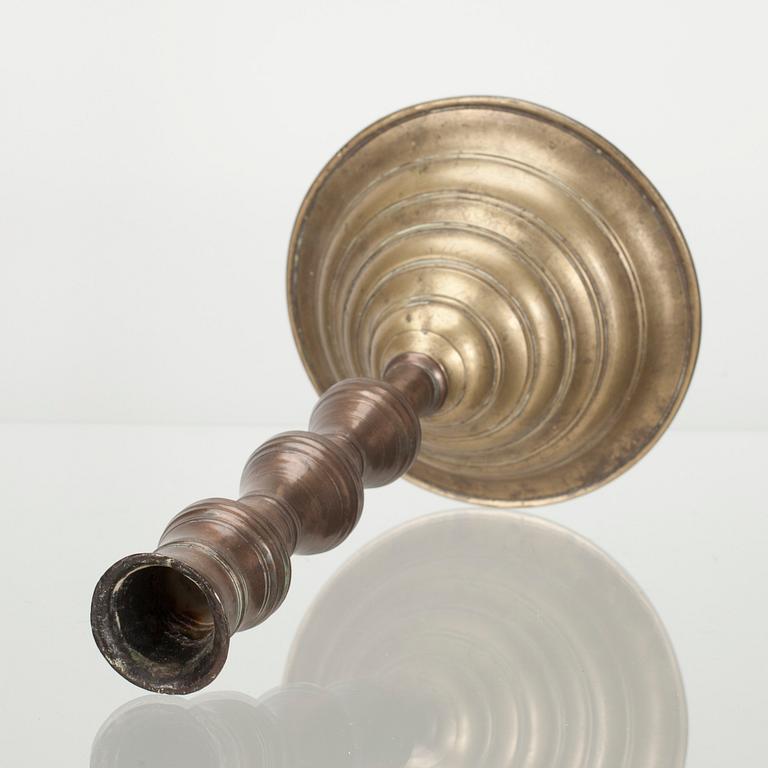 LJUSSTAKE, mässing samt koppar, Ottomansk 1700-tal.