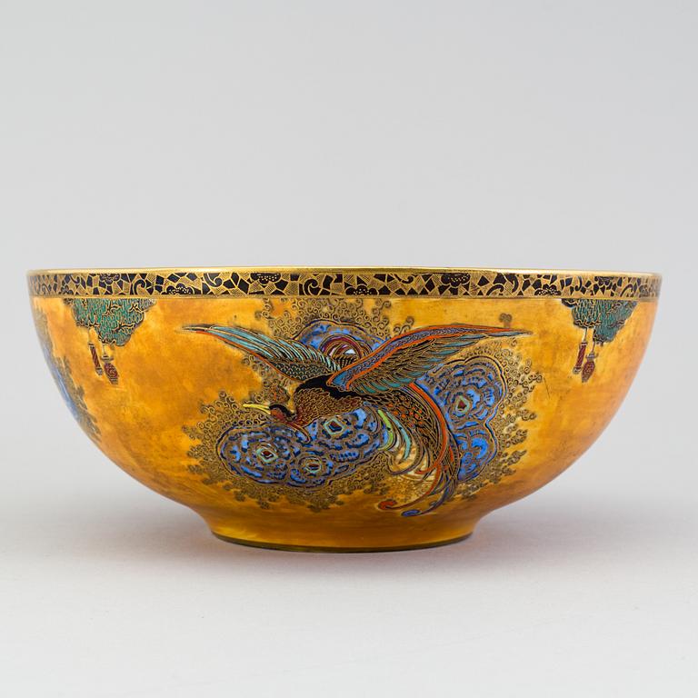 A 1930s Carlton Ware Chinese bird and cloud pattern porcelain bowl,