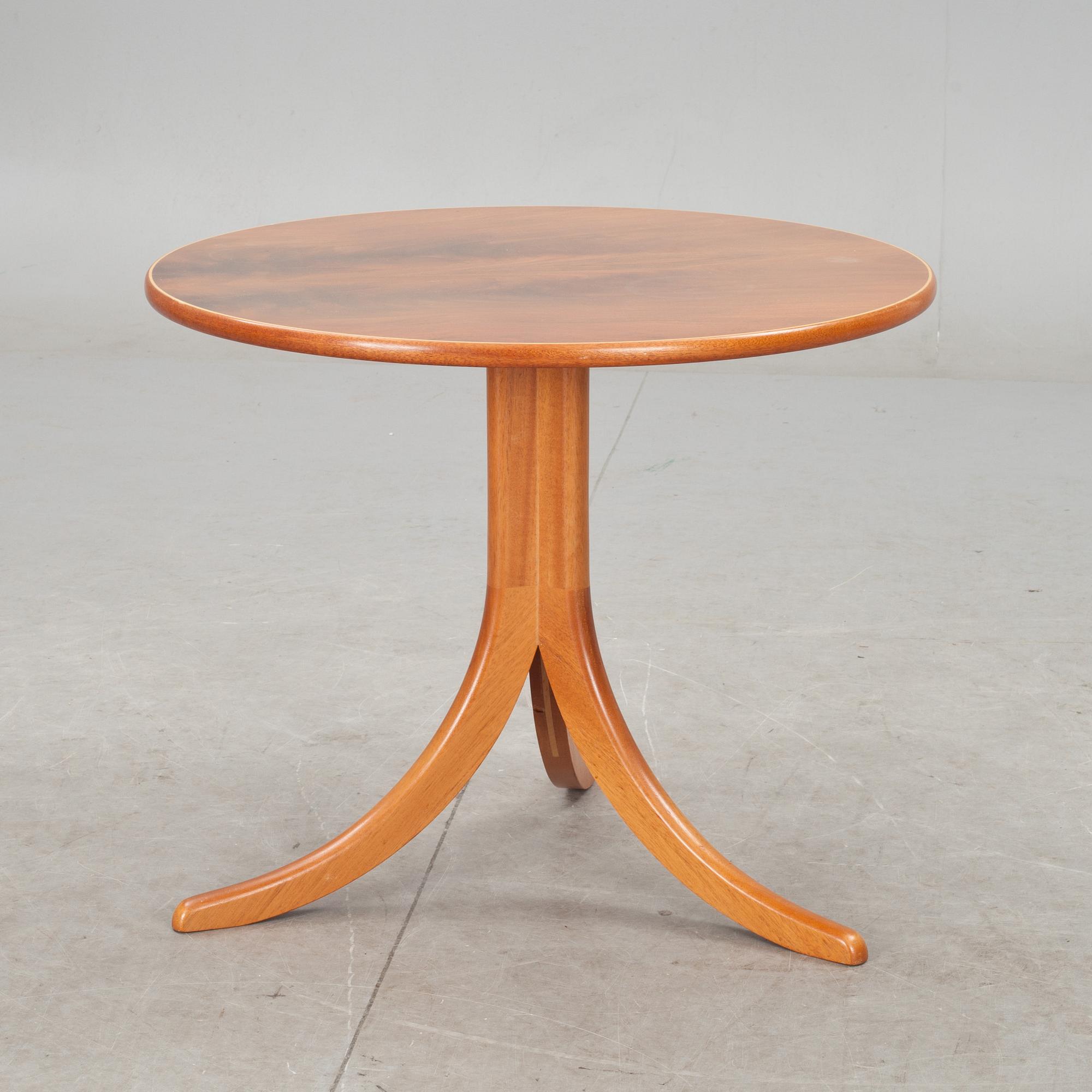 SOFFBORD, Josef Frank, modell 1020, Firma Svenskt Tenn.