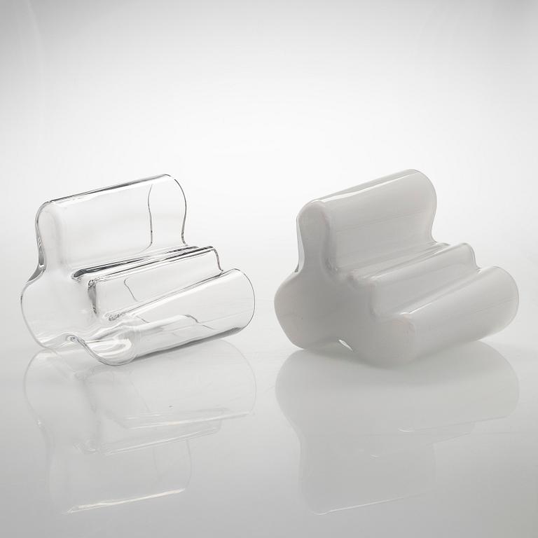 Alvar Aalto, maljakoita, 2kpl, malli 3030,  signeerattu Alvar Aalto.