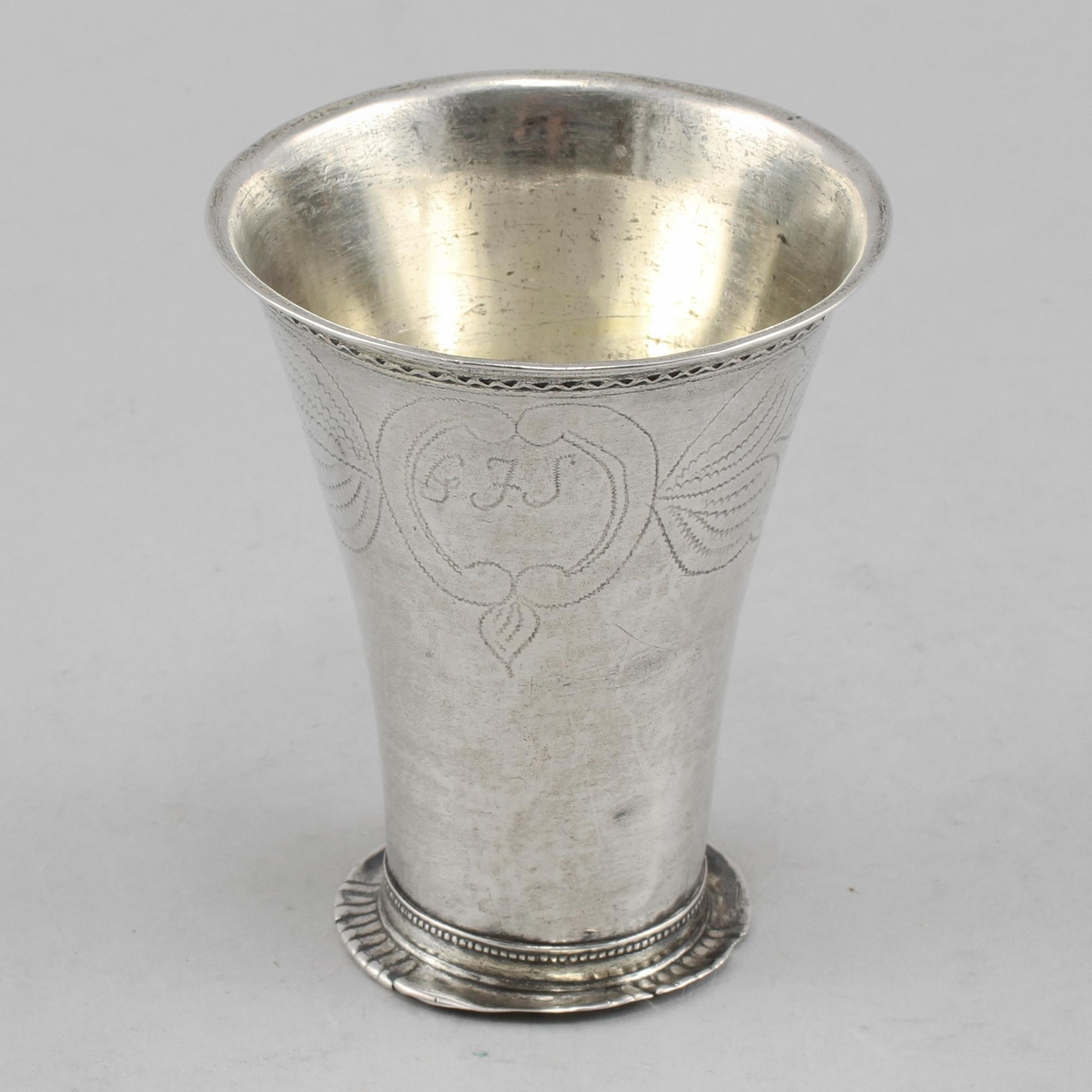 BÄGARE, silver, otydliga mästarstämplar, 1797, vikt 57 g.