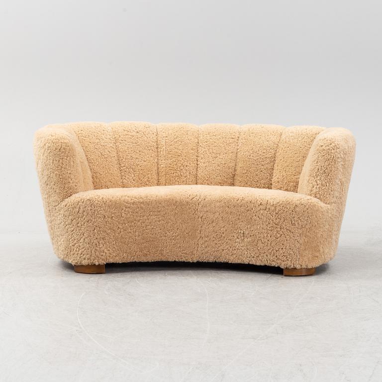 A Scandinavian Modern sofa, 1940s.