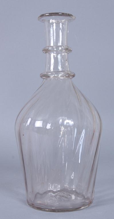 KARAFFER, 3 st, glas, omkring sekelskiftet 1900.