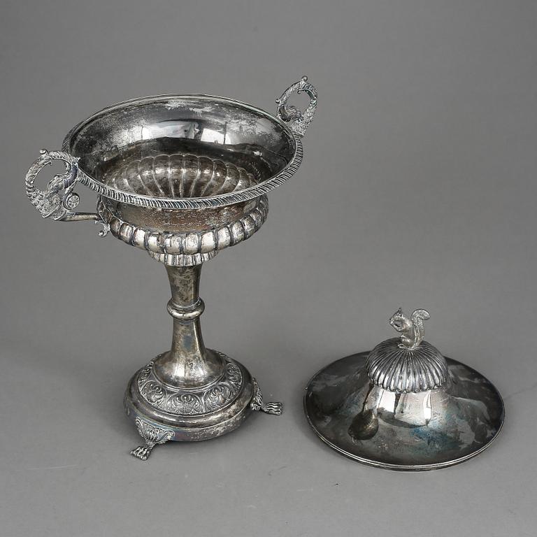 SOCKERSKÅL, silver, empire, Olof Pehr Hallberg, Kalmar, 1837. Vikt 750 gram.