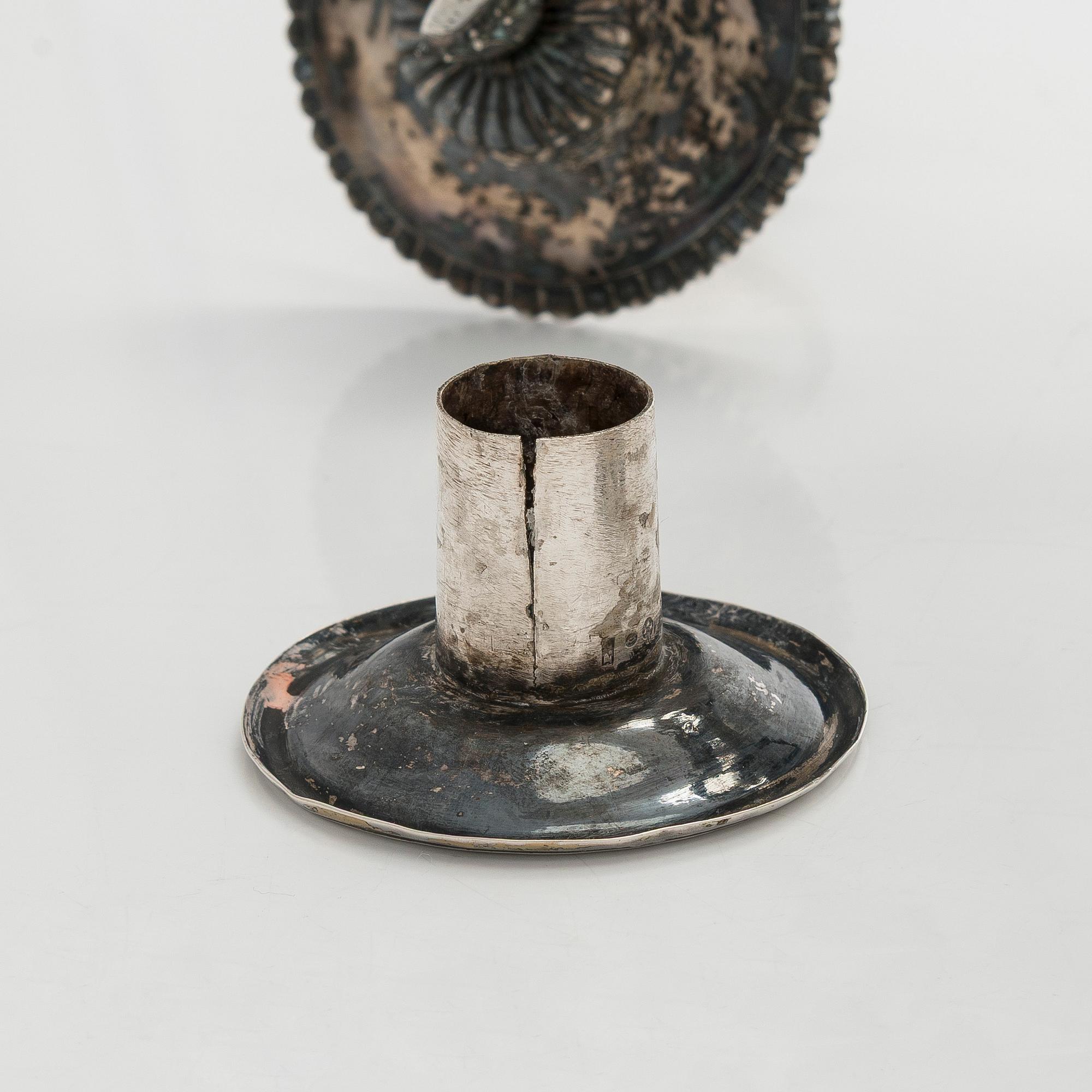 Pehr och Adolf Zethelius, kandelabrar, ett par, silver, Stockholm 1797 och 1824. Empire.