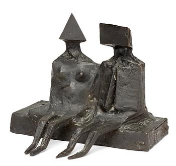 Lynn Chadwick, "Sitting couple on base V".