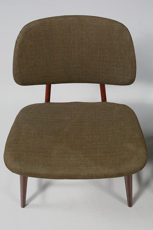 STOLAR, ett par, "TeVe", Alf Svensson, Ljungs Industrier, modellen formgiven 1953.