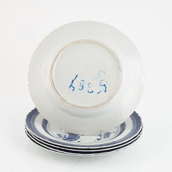 A set of five blue and white dishes, Qing dynasty, late 18th Century.