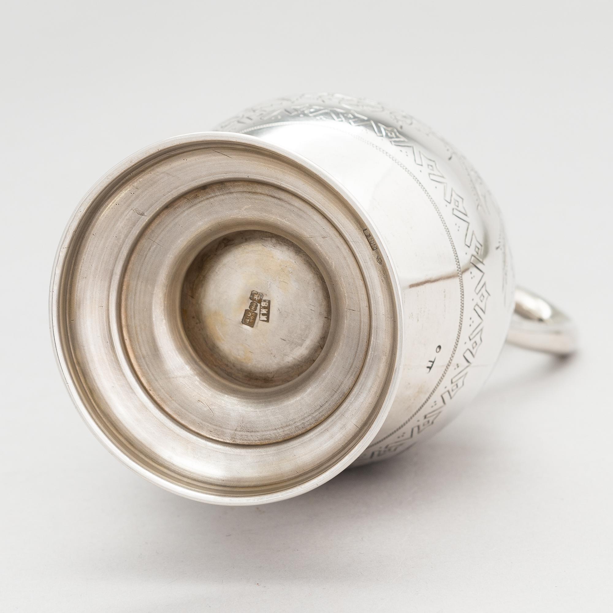 A silver carafe, maker's mark of Vasili Ivanovich Ivanov, assay master Lev Fedorovich Oleks, Moscow, 1894.