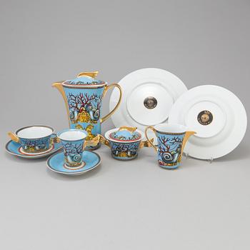 A set of 27 p of dinnerware in porcelain, "Les Tresors de la Mer", Versace for Rosenthal.