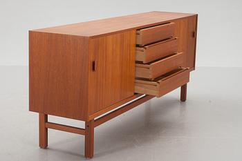 SIDEBOARD, "Arild", Nils Johnsson, Troeds, Bjärnum, 1900-talets andra hälft.