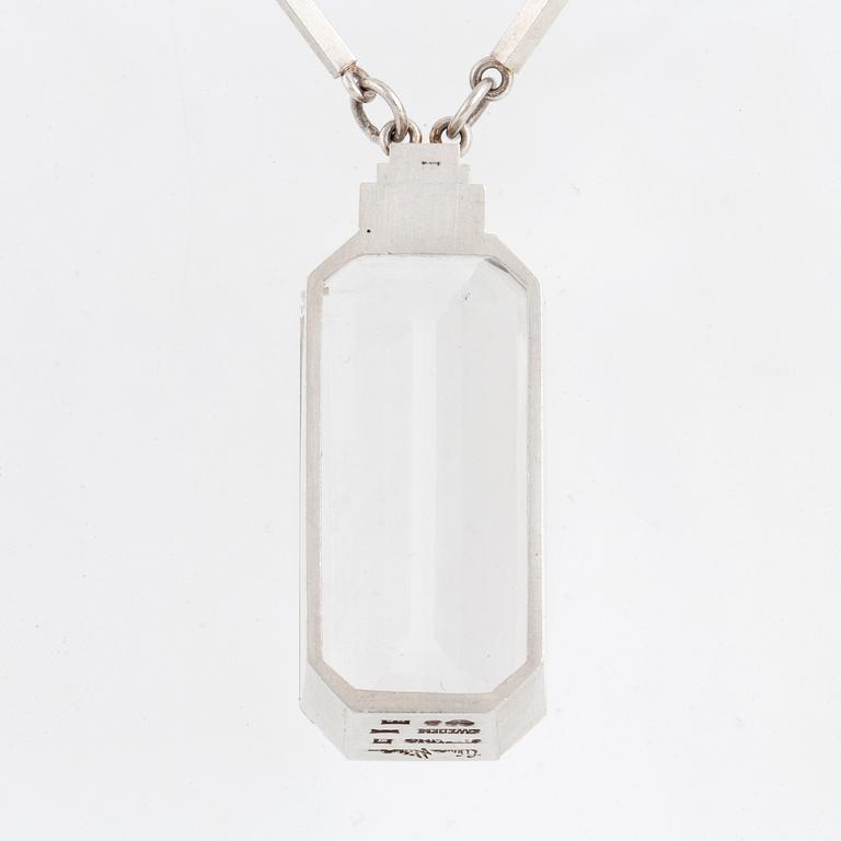 WIWEN NILSSON, rock crystal necklace.