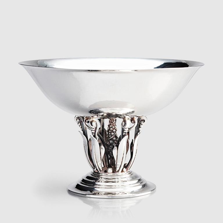 Johan Rohde, skål, Firma Georg
Jensen, Köpenhamn ca 1918-1924,
sterling silver, design nr 171.