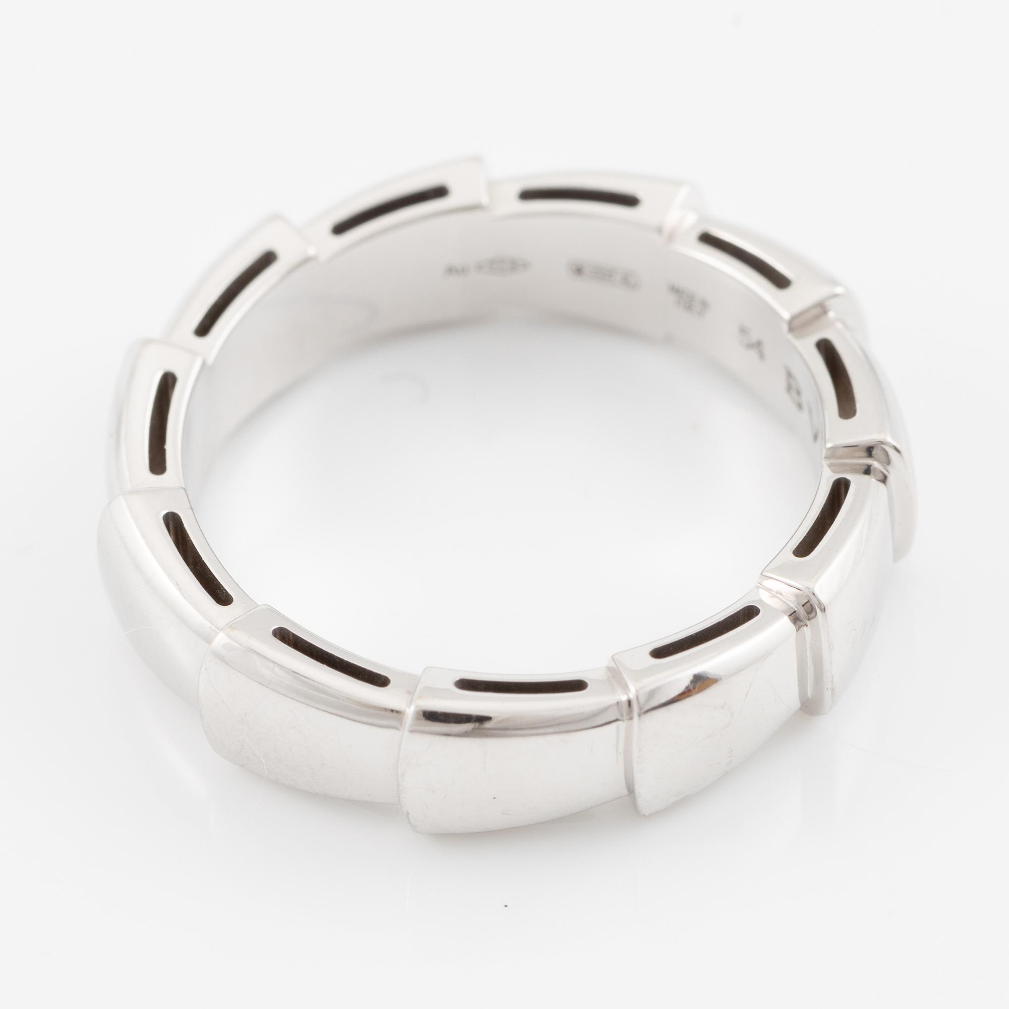 Bulgari ring "Viper" 18K white gold.