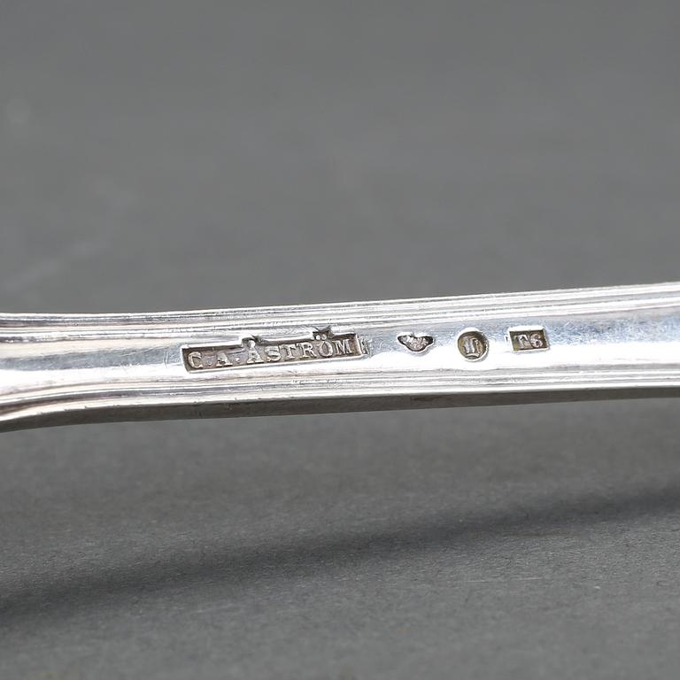 MATSKEDAR, 6 st, silver, bl.a Gustaf Möllenborg, Stockholm, 1831. Total vikt ca 335 gram.