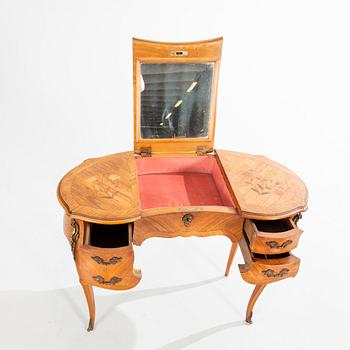 A Louis XV style dressing table mid 1900s.