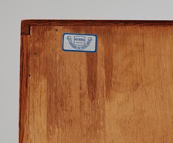 An Yngve Ekström teak and oak cabinet by Westbergs Möbler, Tranås 1950's.