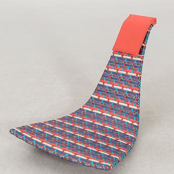 Fedro Colibri Floor rocker by DEDON.