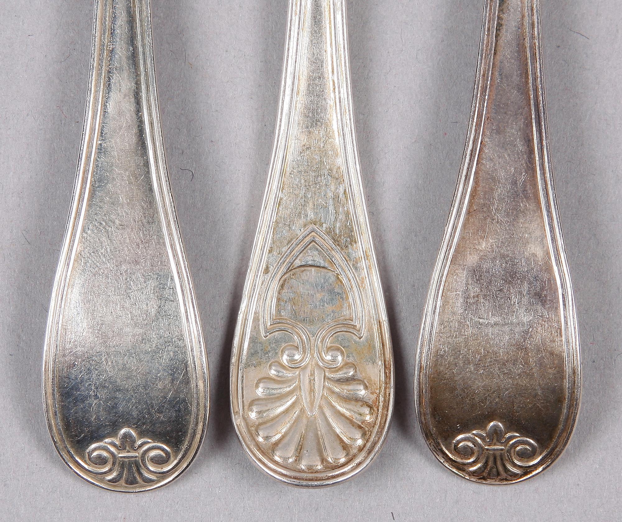 SMÖRGÅSGAFFLAR, 12 st, silver, Adolf Zethelius, Stockholm, 1828-29.