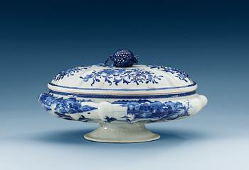 1756. A blue and white armorial tureen and cover, Qing dynasty, Qianlong (1736-95).