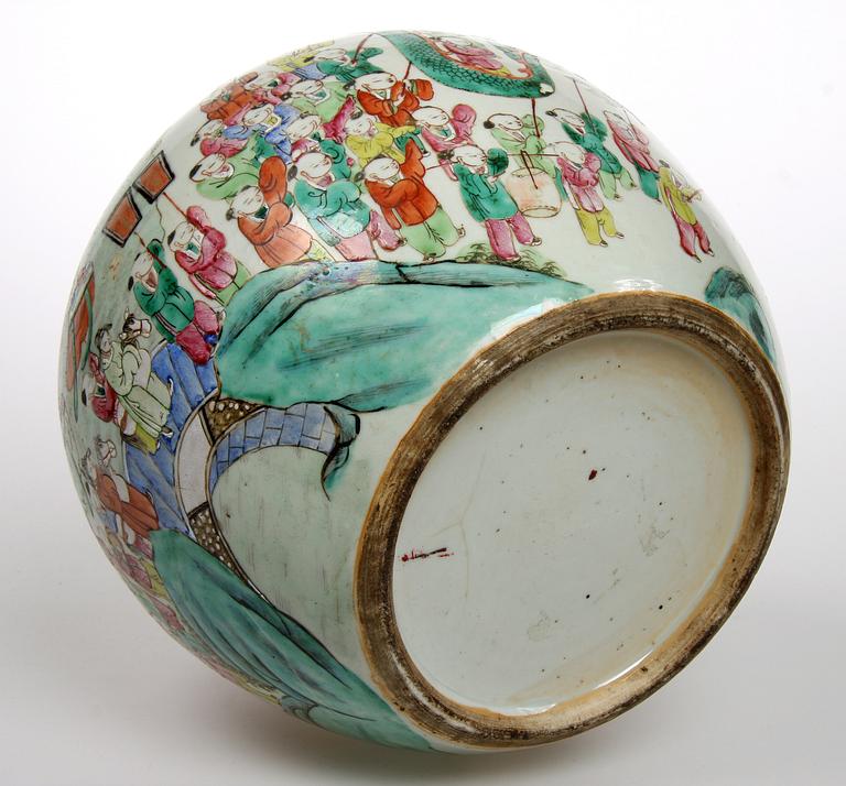 LOCKBOJANER, 2 st, porslin, Kina. 1800-tal.