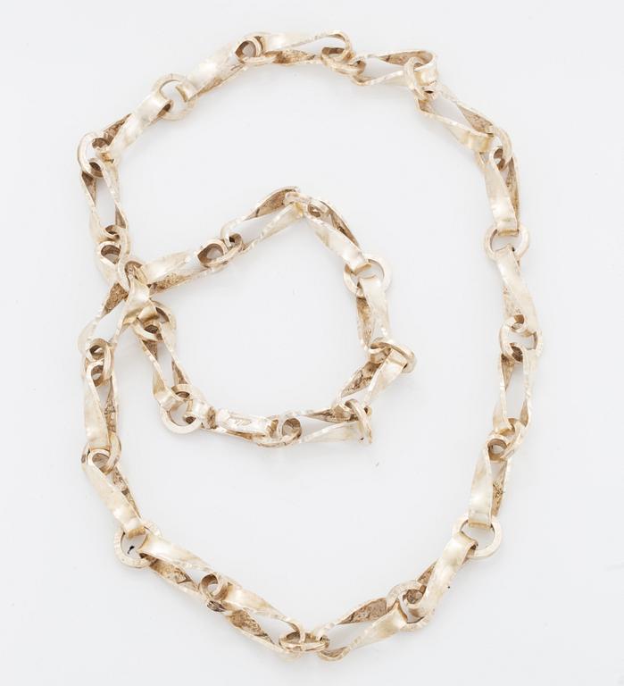 Atelier Borgila, Richard Waterval, chain, sterling silver.