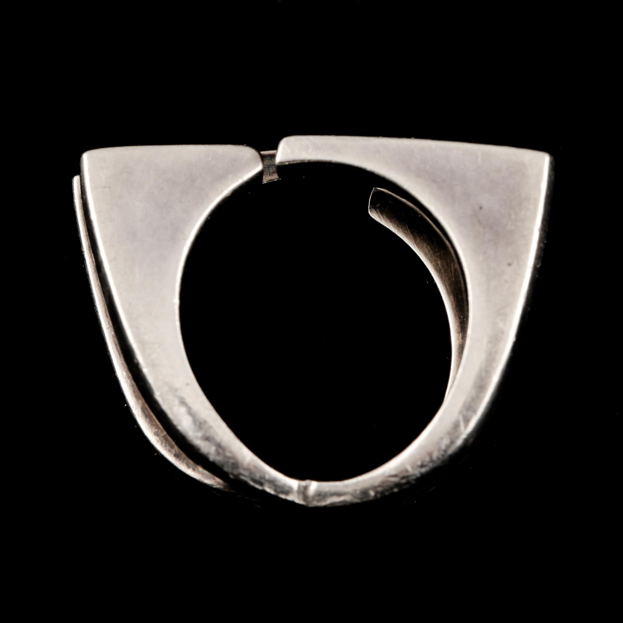 RING, sterlingsilver, 1900-talets andra hälft.  Vikt 17 g.