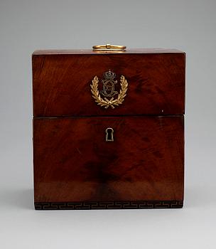BRÄNNVINSCHATULL, 1800-talets början.