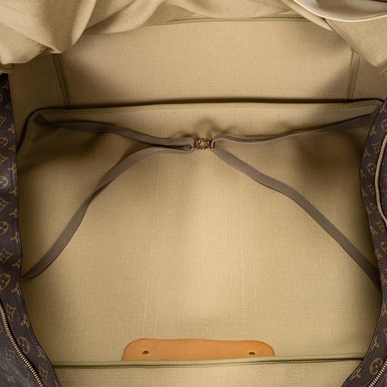 Louis Vuitton, matkalaukku, "Sirius 70".