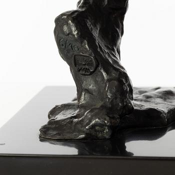 Gudmar Olovson, sculpture. Signed. Numbered. Foundry mark. Bronze, total height 35 cm, length 29 cm.