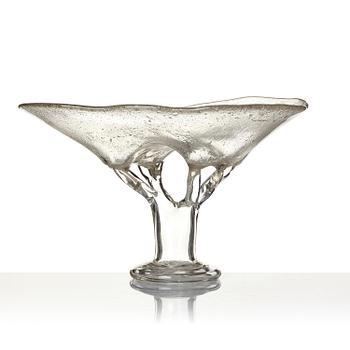 Oiva Toikka, a "Pinja" footed glass bowl, Nuutajärvi, Notsjö, Finland, probably 1980s.