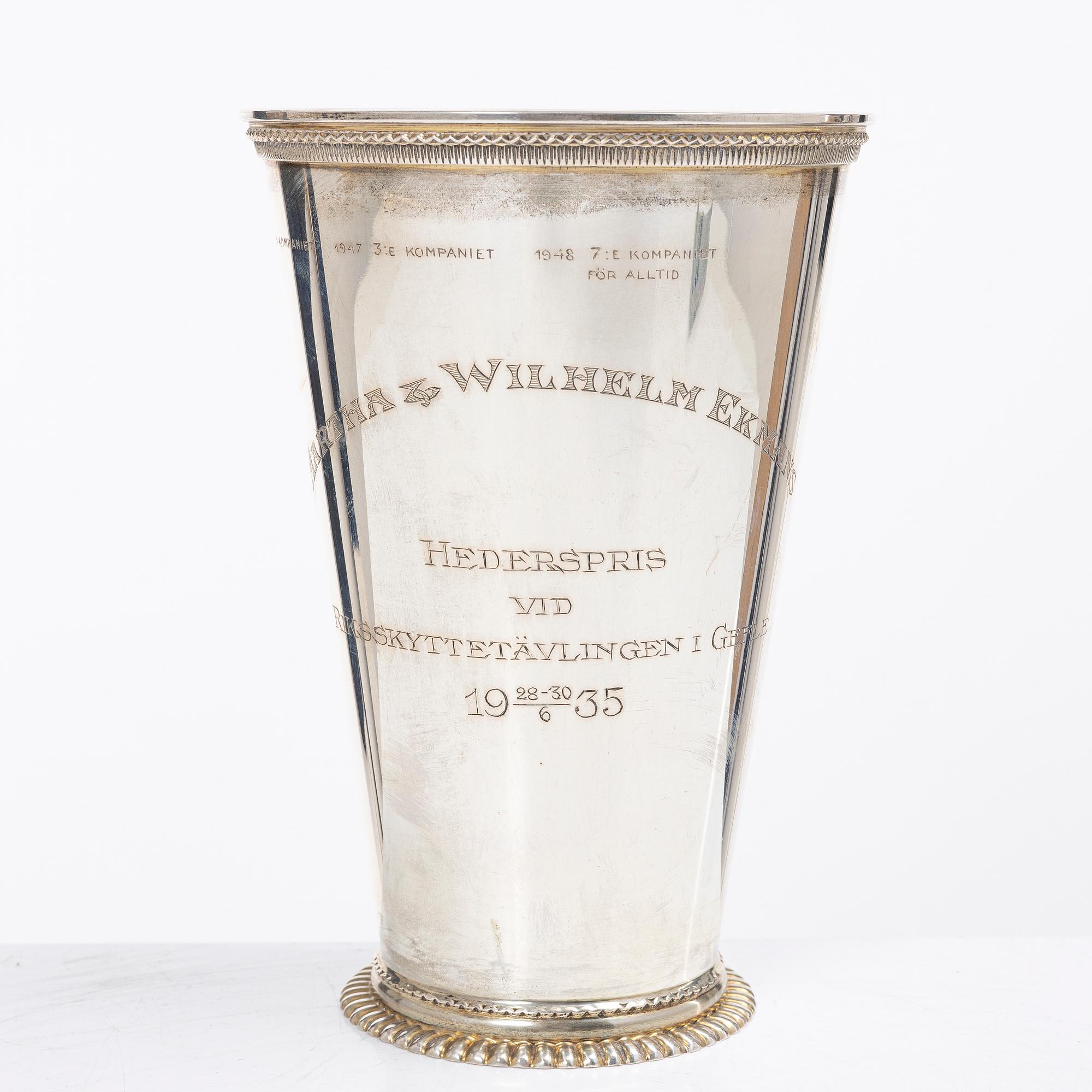 C.G. Hallberg, A Swedish silver beaker, Stockholm 1928.