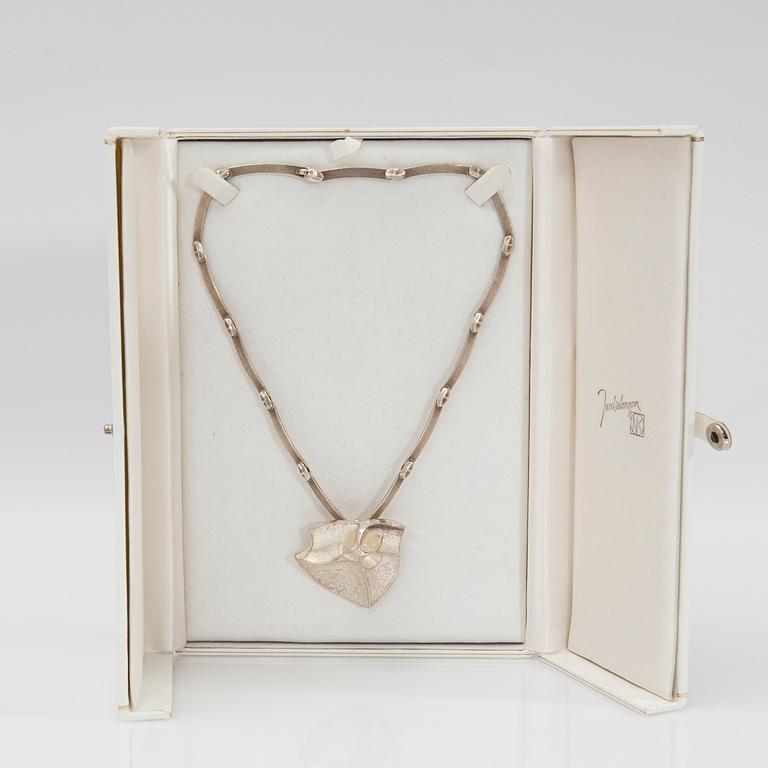 Björn Weckström, collier och brosch/hänge, "Labyrinth", silver, Lapponia.